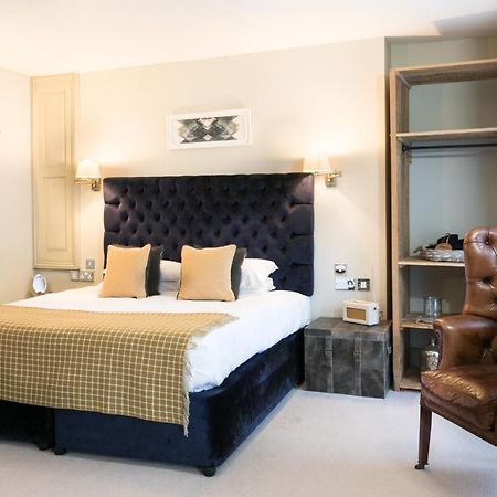 The Angel & Blue Pig Hotel Lymington Eksteriør billede