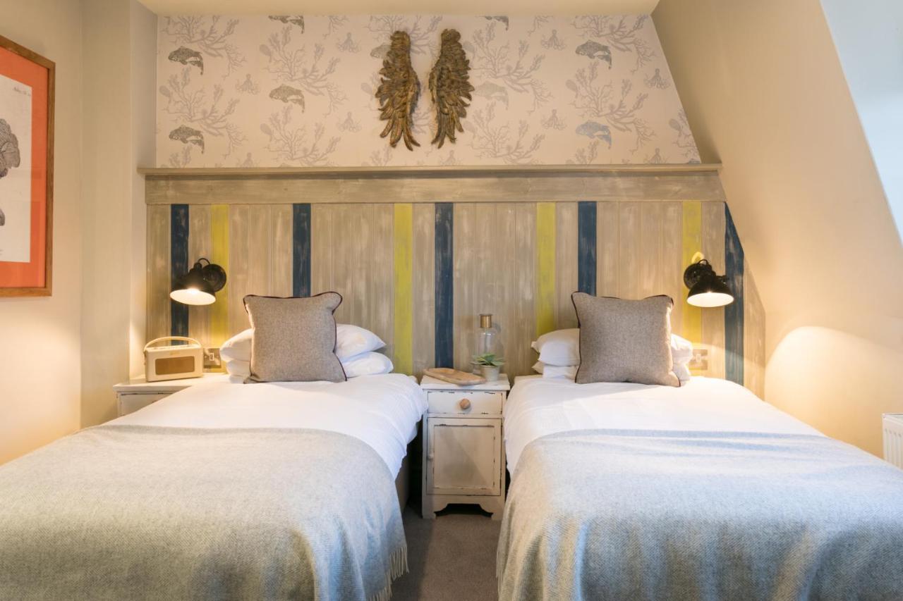 The Angel & Blue Pig Hotel Lymington Eksteriør billede