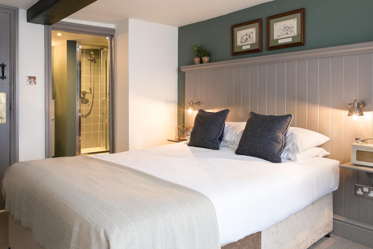 The Angel & Blue Pig Hotel Lymington Eksteriør billede